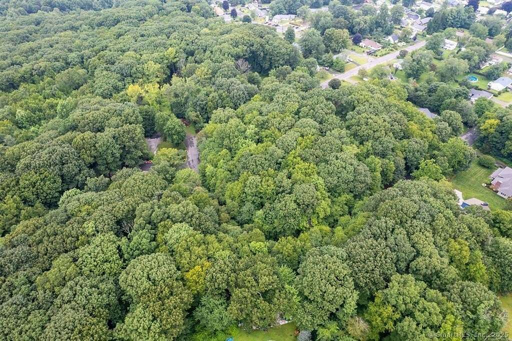 0.54 Acres of Residential Land for Sale in Plymouth, Connecticut