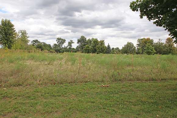 0.42 Acres of Commercial Land for Sale in Hawthorn Woods, Illinois