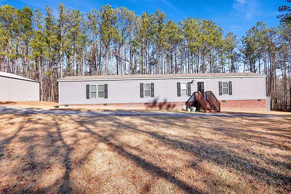 4 Acres of Residential Land with Home for Sale in Trenton, South Carolina