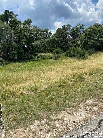 1.19 Acres of Residential Land for Sale in Canyon Lake, Texas