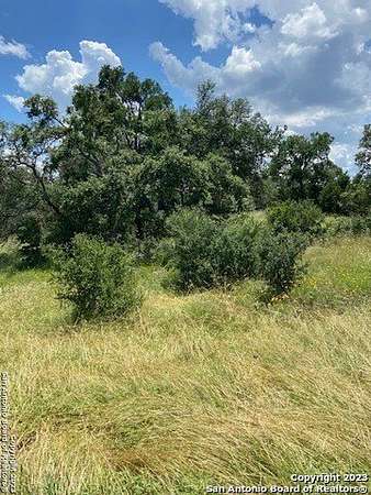 1.19 Acres of Residential Land for Sale in Canyon Lake, Texas