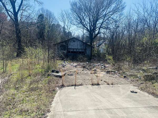 0.18 Acres of Mixed-Use Land for Sale in Chattanooga, Tennessee