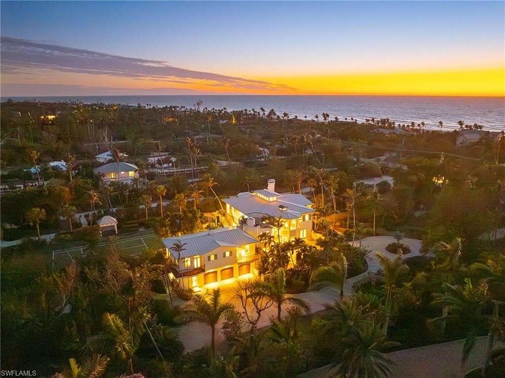 3.56 Acres of Residential Land with Home for Sale in Captiva, Florida