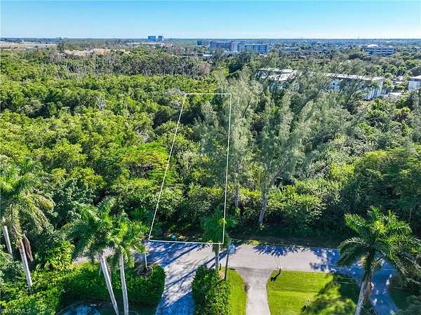 0.33 Acres of Land for Sale in Naples, Florida