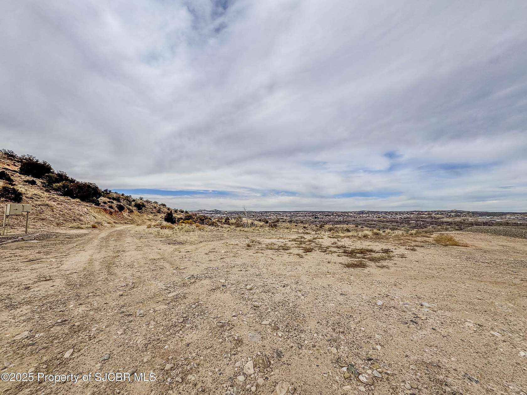 15.2 Acres of Land for Sale in Aztec, New Mexico