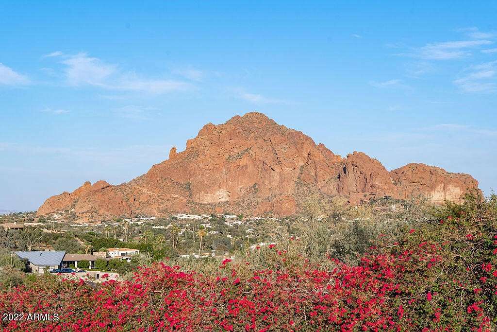 6 Acres of Residential Land for Sale in Paradise Valley, Arizona