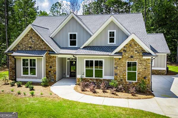 3 Acres of Residential Land with Home for Sale in Douglasville, Georgia