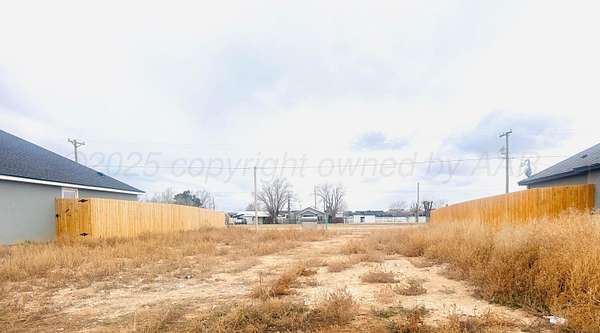 0.14 Acres of Residential Land for Sale in Cactus, Texas