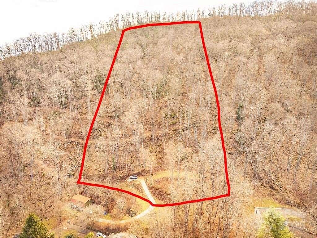 4 Acres of Land for Sale in Waynesville, North Carolina