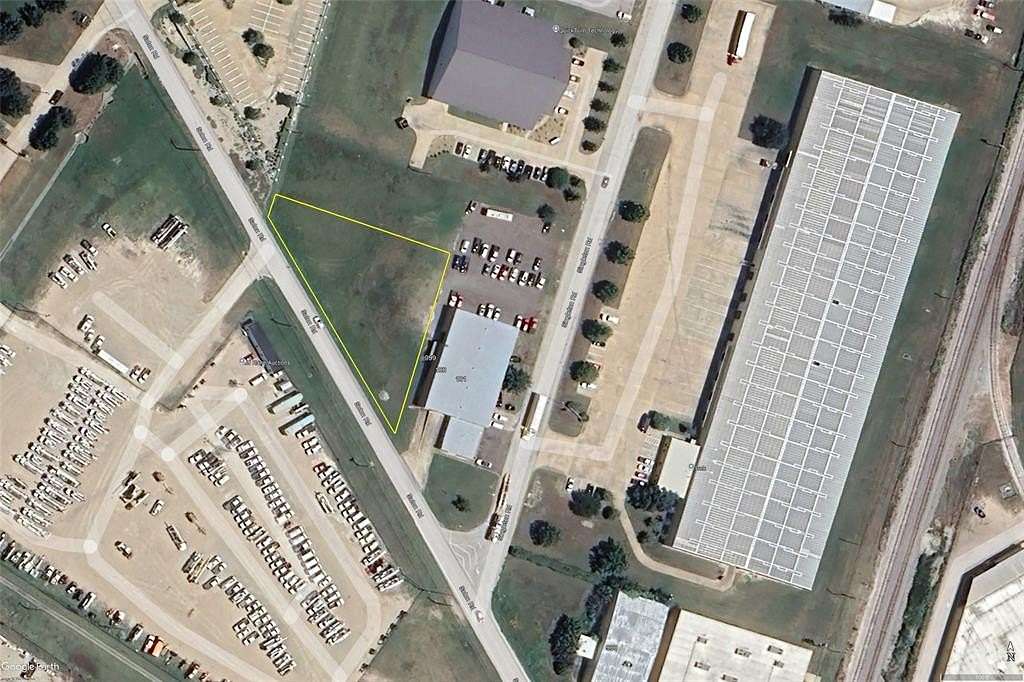 1 Acre of Commercial Land for Lease in Waxahachie, Texas