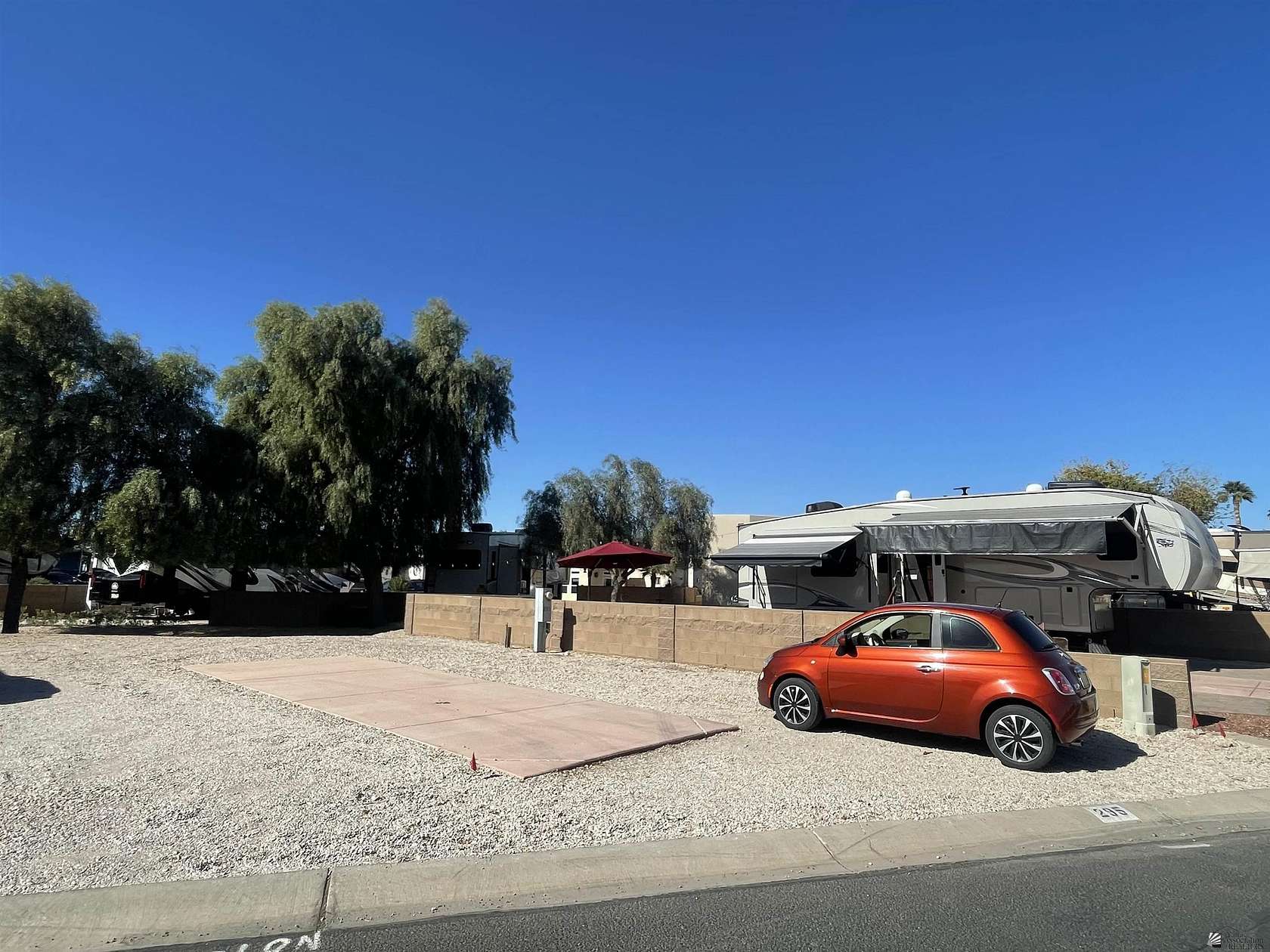 Improved Residential Land for Sale in Yuma, Arizona