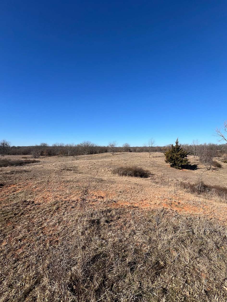 158 Acres of Land for Sale in Ratliff City, Oklahoma