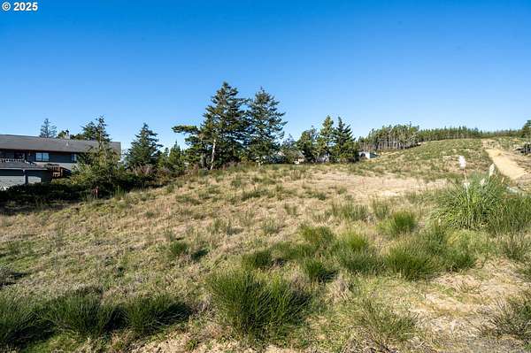 0.17 Acres of Residential Land for Sale in Oceanside, Oregon