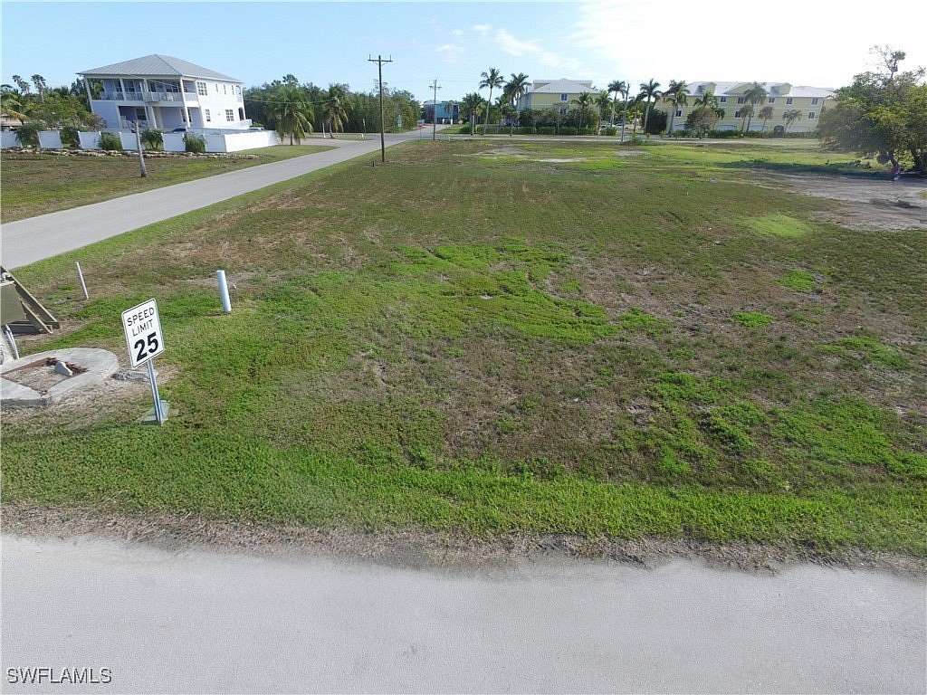 0.34 Acres of Residential Land for Sale in Everglades City, Florida