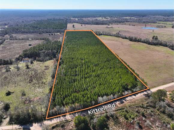 30 Acres of Recreational Land for Sale in Oakhurst, Texas