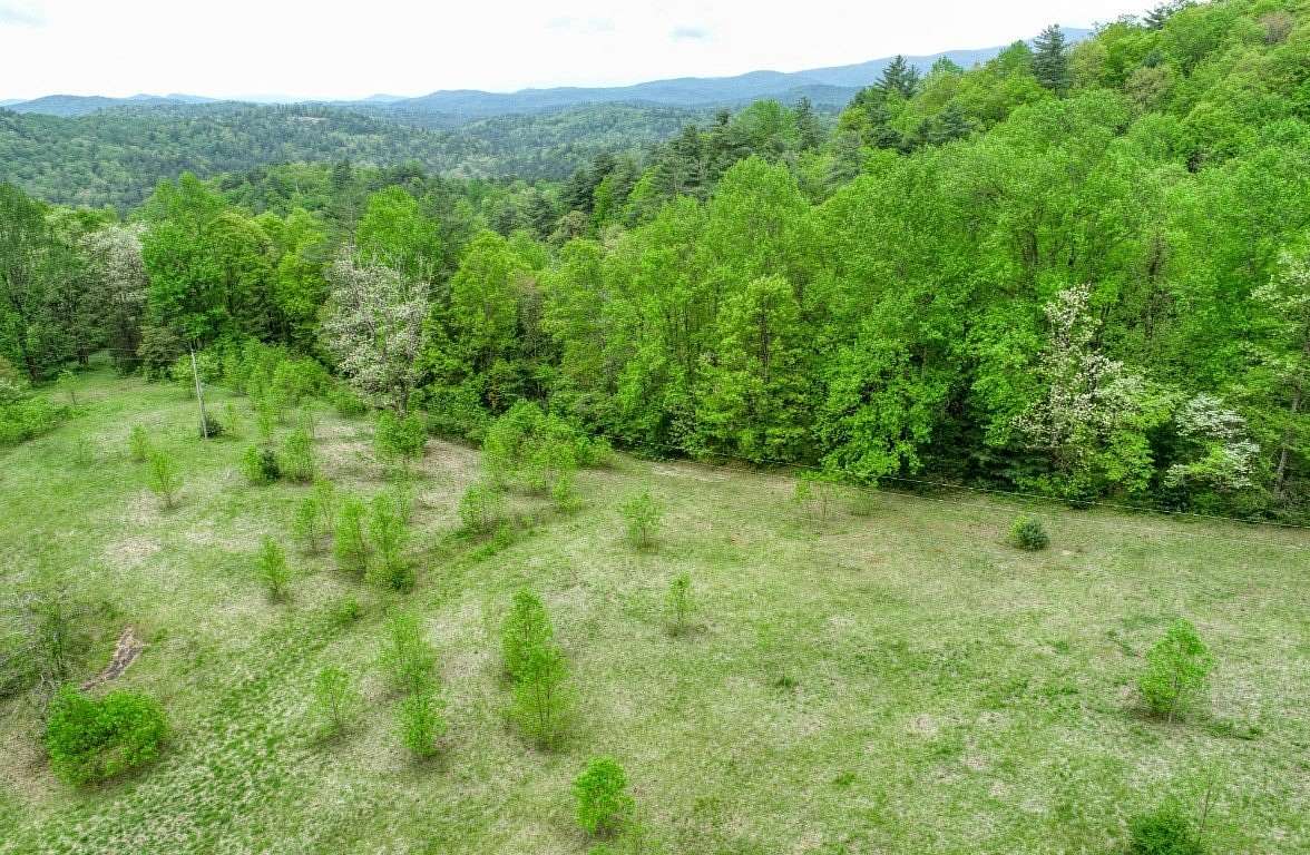 19 Acres of Land for Sale in Highlands, North Carolina