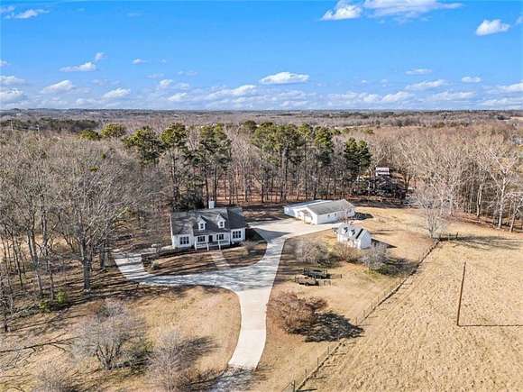 5 Acres of Land with Home for Sale in Roopville, Georgia