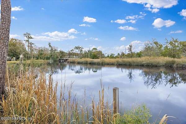 5 Acres of Residential Land for Sale in Jacksonville, Florida