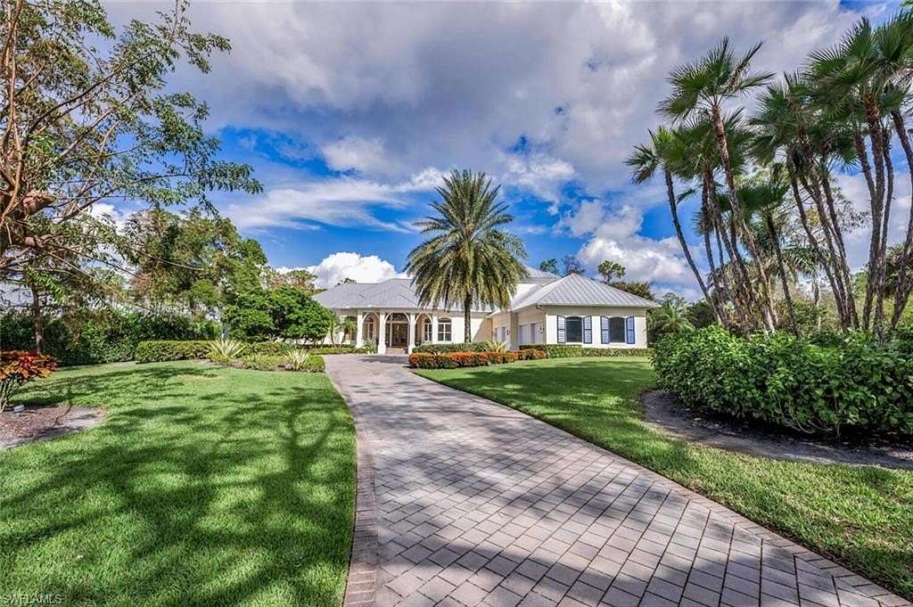 2.5 Acres of Residential Land with Home for Sale in Naples, Florida