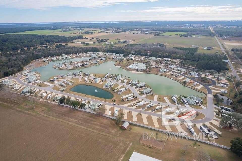 Residential Land for Sale in Elberta, Alabama