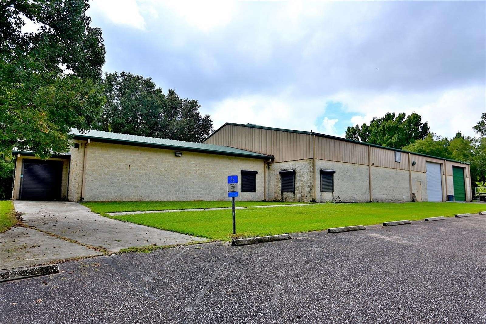 183 Acres of Improved Land for Sale in Williston, Florida