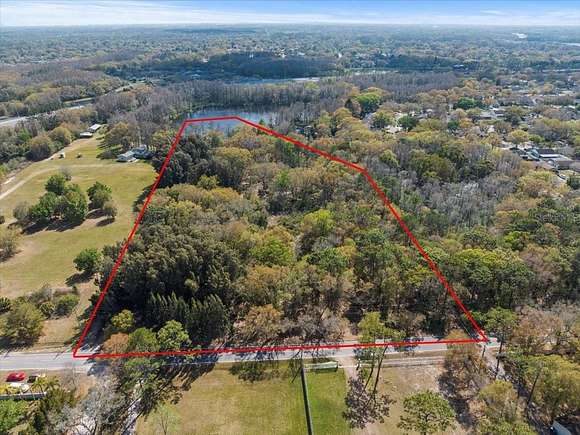 6 Acres of Land for Sale in Tampa, Florida