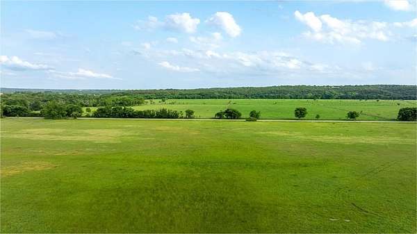 33.1 Acres of Commercial Land for Sale in Rainbow, Texas