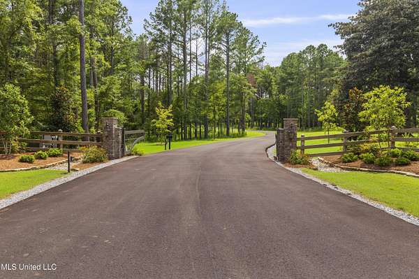 6 Acres of Land for Sale in Flora, Mississippi