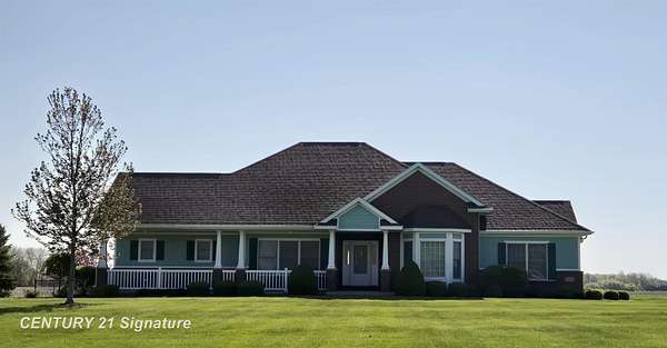 2.23 Acres of Residential Land with Home for Sale in Freeland, Michigan