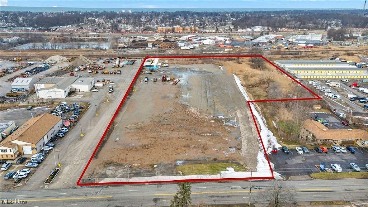 9 Acres of Mixed-Use Land for Sale in Willoughby, Ohio