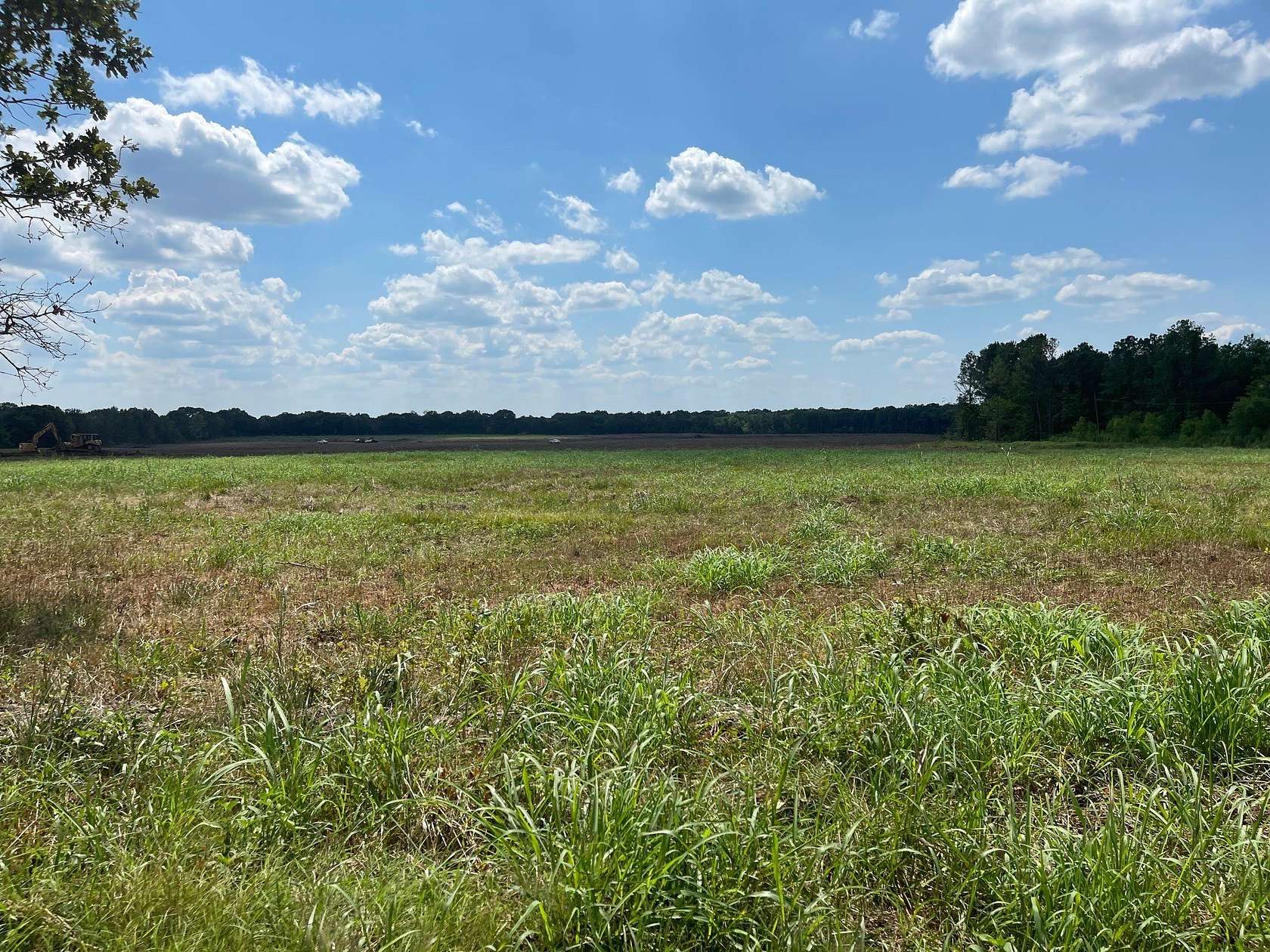 14 Acres of Land for Sale in Clarksville, Texas