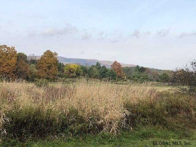 6.4 Acres of Residential Land for Sale in Slingerlands, New York