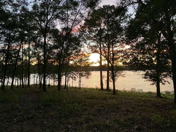 13.1 Acres of Land for Sale in DeFuniak Springs, Florida