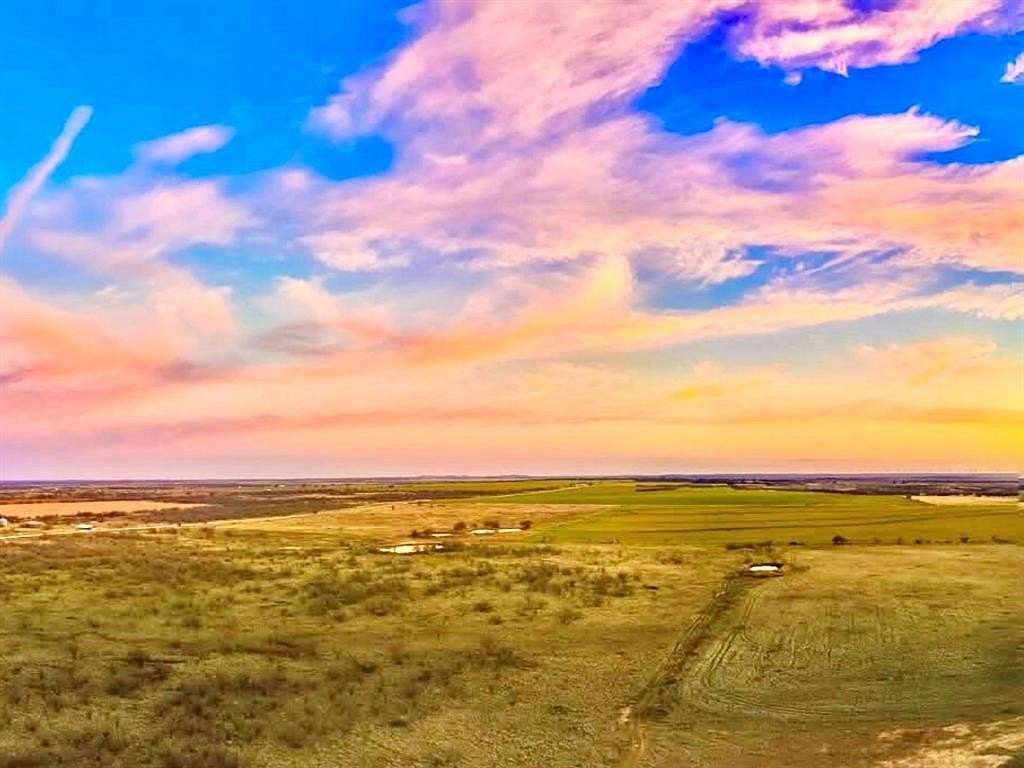 200 Acres of Land for Sale in Olney, Texas