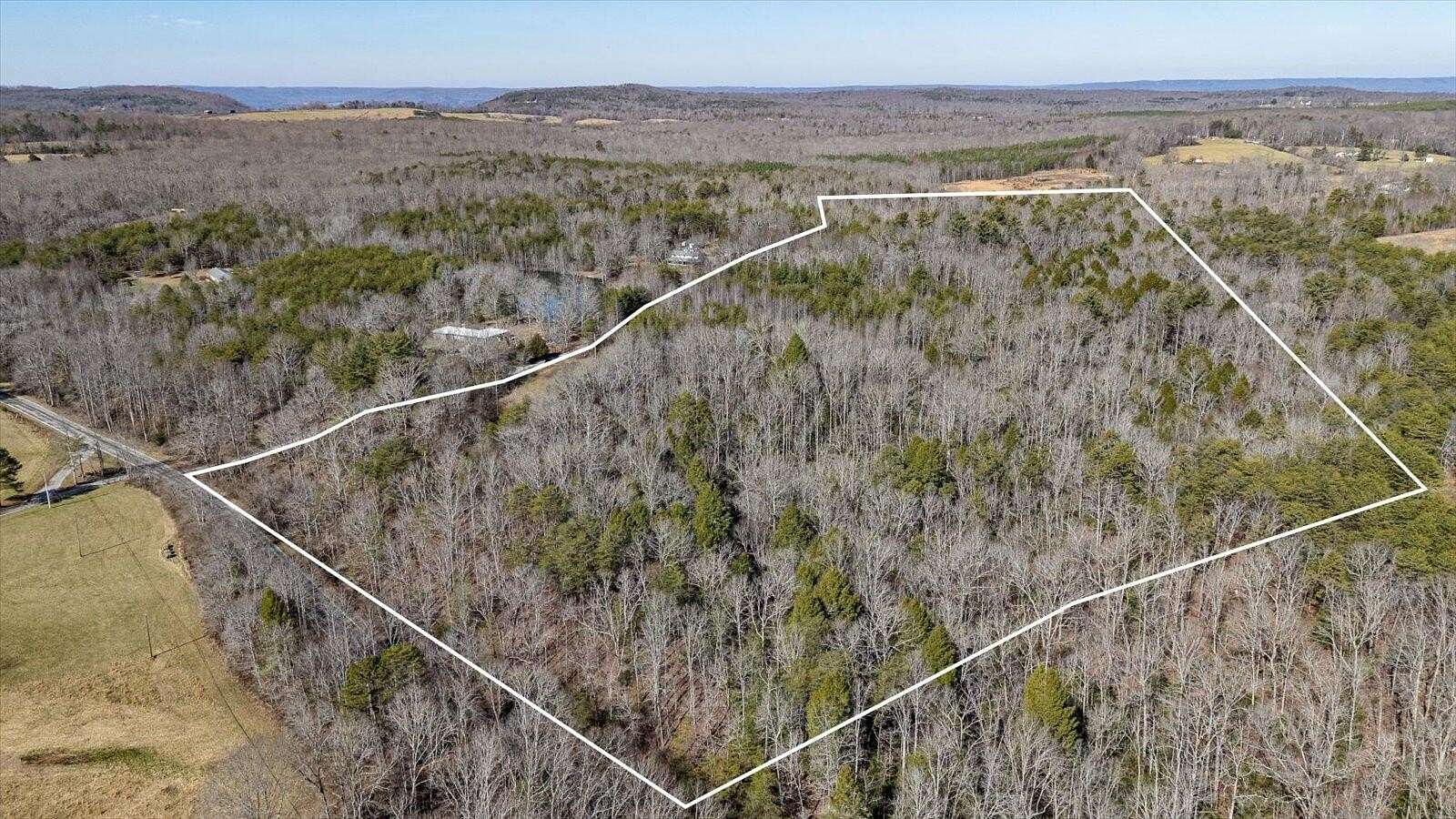 42 Acres of Recreational Land for Sale in Graysville, Tennessee