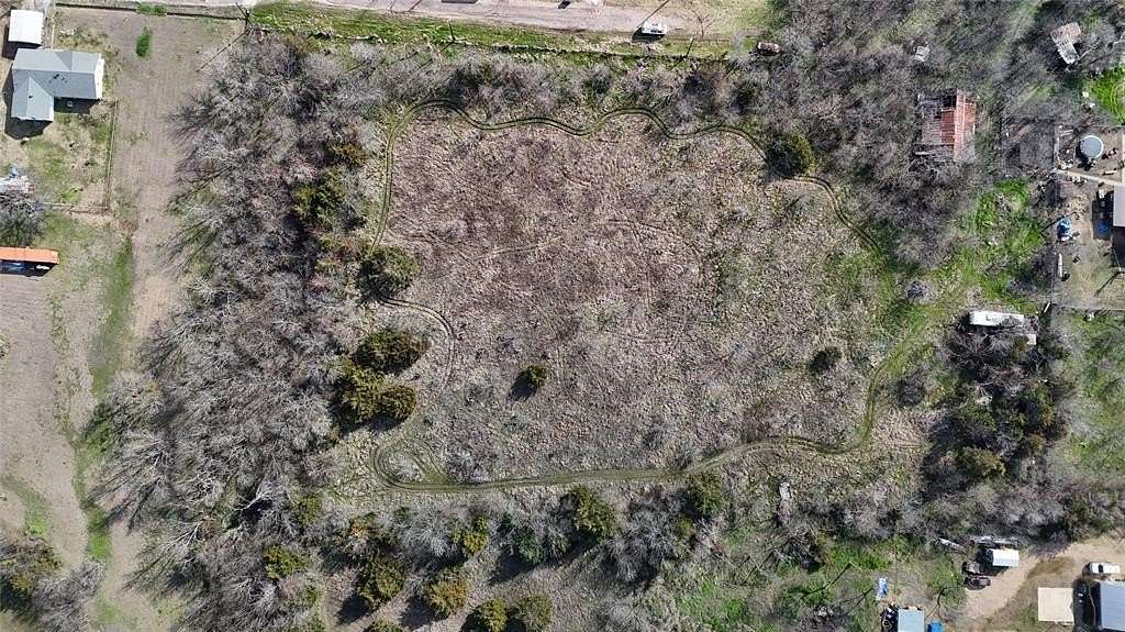3 Acres of Land for Sale in Terrell, Texas