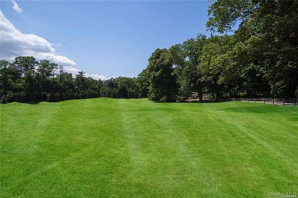 4.63 Acres of Residential Land for Sale in Old Westbury, New York
