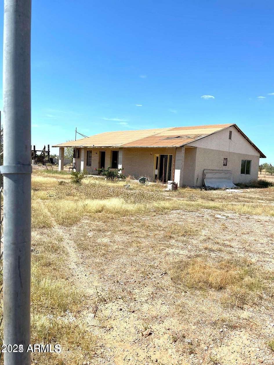 4 Acres of Residential Land for Sale in Wittmann, Arizona