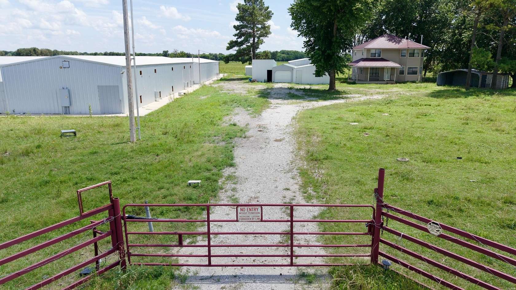 10 Acres of Residential Land with Home for Sale in Afton, Oklahoma