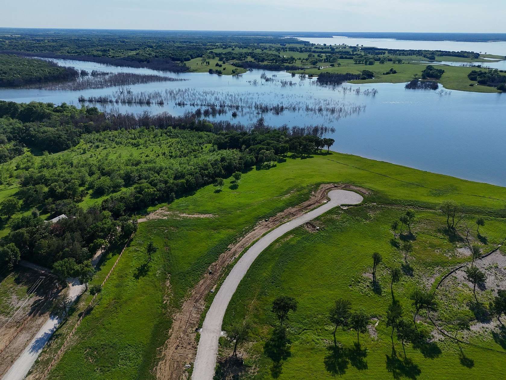 1 Acre of Land for Sale in Windom, Texas