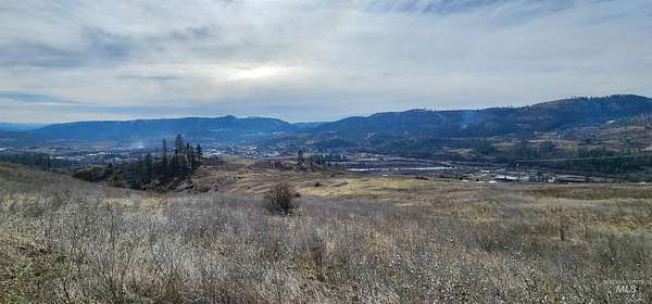 9.68 Acres of Residential Land for Sale in Kamiah, Idaho