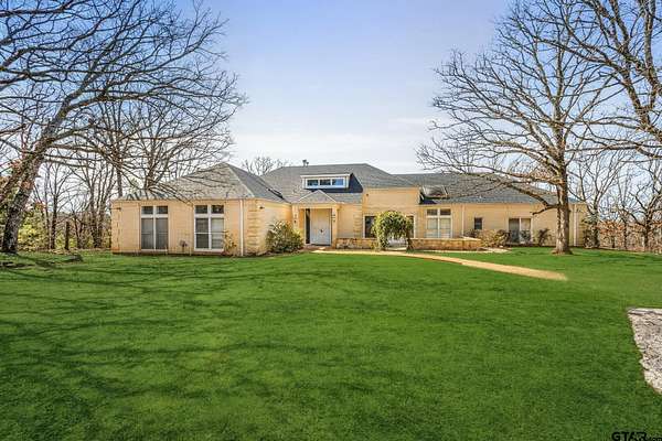 12 Acres of Land with Home for Sale in Lindale, Texas