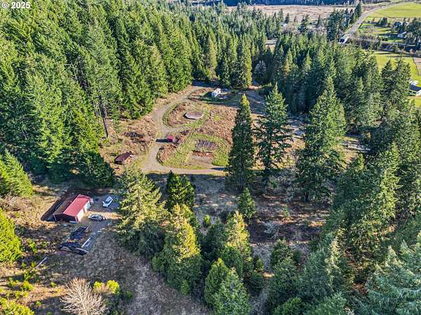 27.6 Acres of Agricultural Land for Sale in Lowell, Oregon
