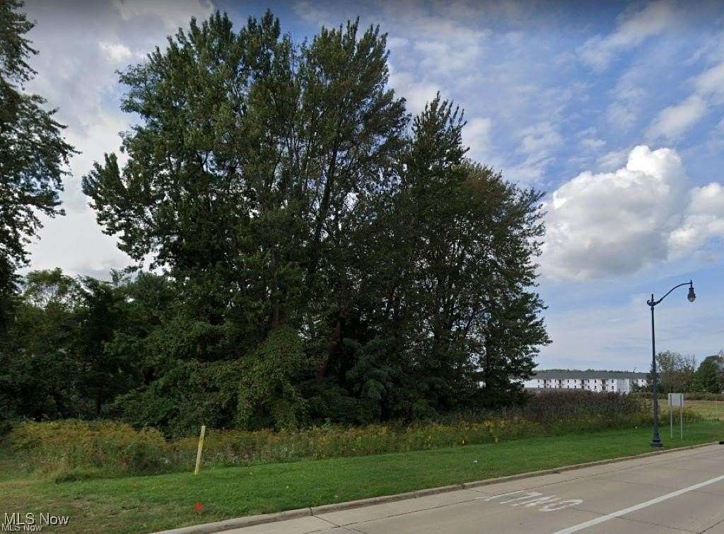 0.96 Acres of Commercial Land for Sale in Painesville Township, Ohio