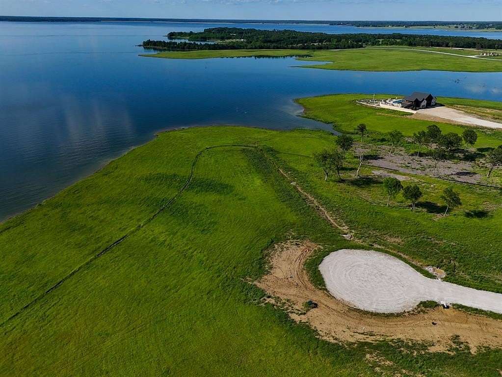 1.47 Acres of Land for Sale in Windom, Texas