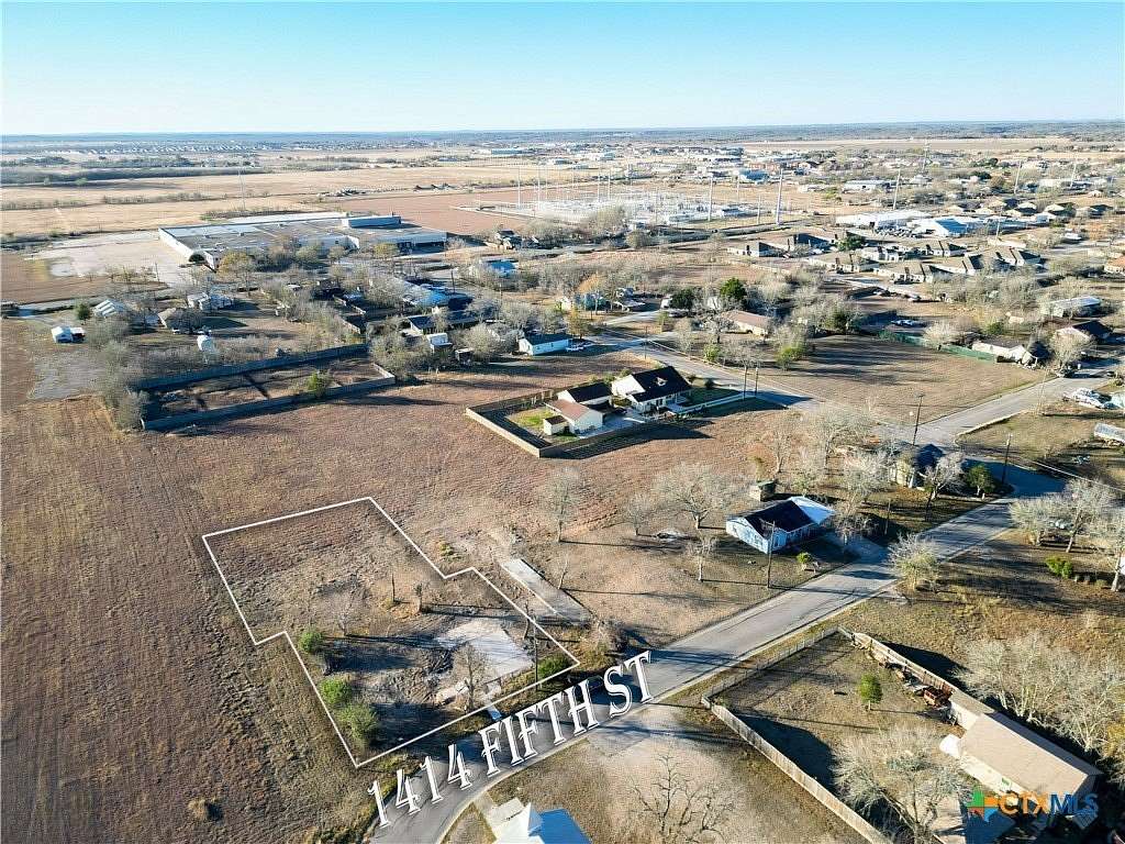 0.42 Acres of Residential Land for Sale in Lockhart, Texas