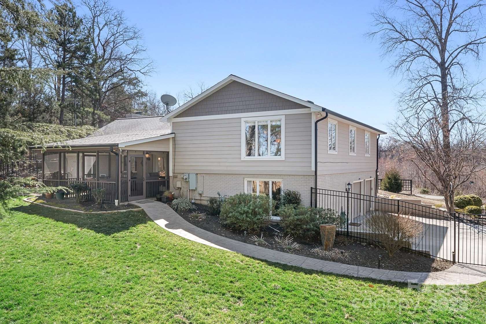 3.16 Acres of Residential Land with Home for Sale in Davidson, North Carolina