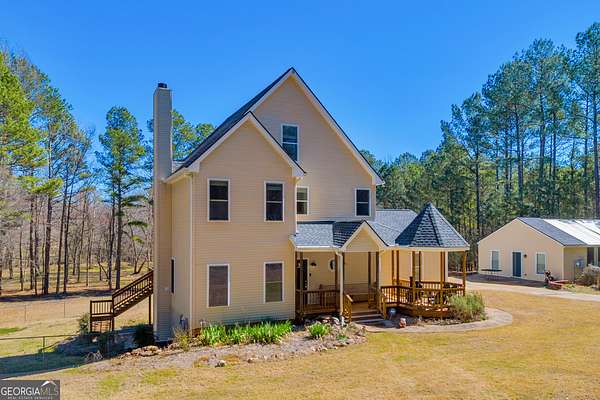 23.6 Acres of Recreational Land with Home for Sale in Danielsville, Georgia