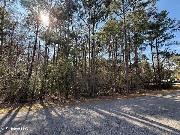 0.21 Acres of Residential Land for Sale in Diamondhead, Mississippi