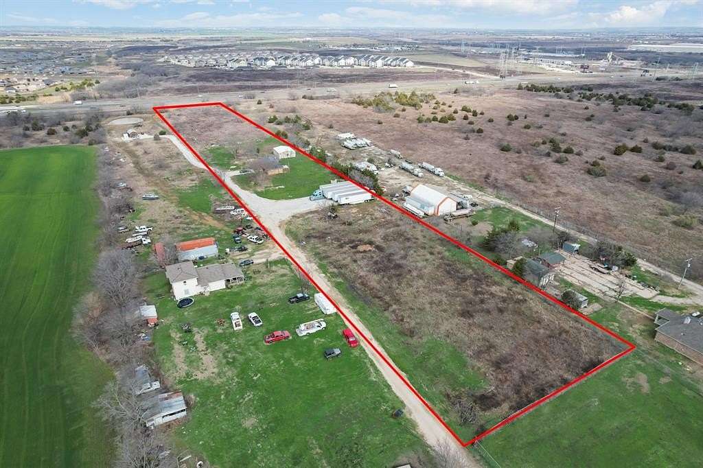 5 Acres of Land for Sale in Venus, Texas